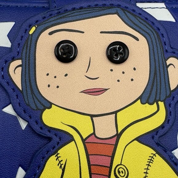 Coraline Button Eyes Doll & Stars Mini Flap Wallet NEW - Picture 2 of 4